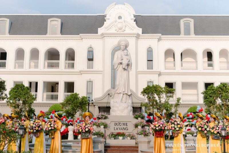 fb-356526171666570_987310173391510