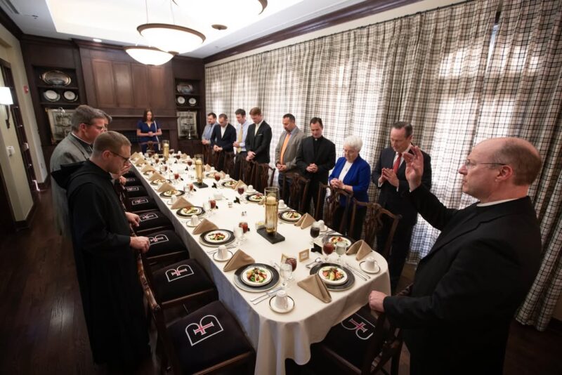 fb-149608895080801_1146599767507075