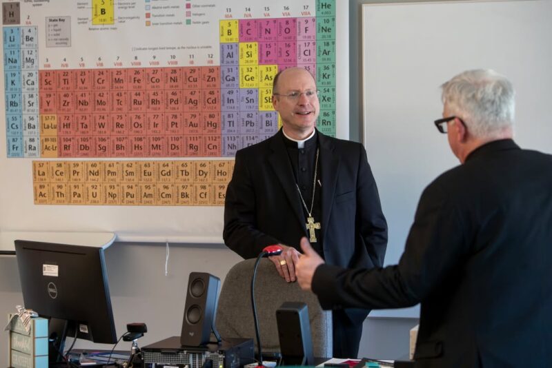 fb-149608895080801_1146596977507354