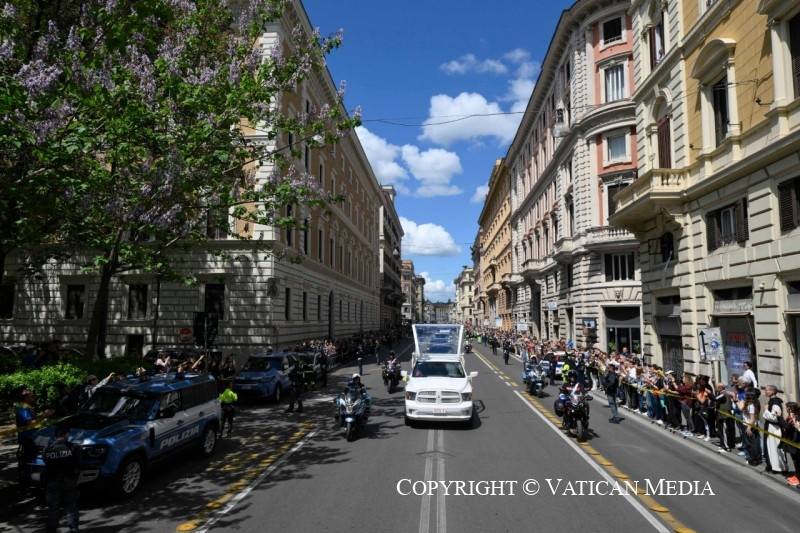 fb-356526171666570_987699560019238