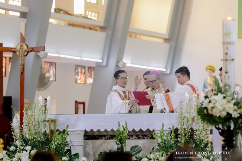 fb-356526171666570_987951466660714