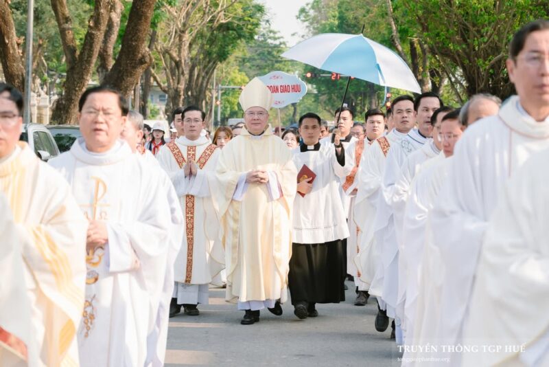 fb-356526171666570_987638470025347