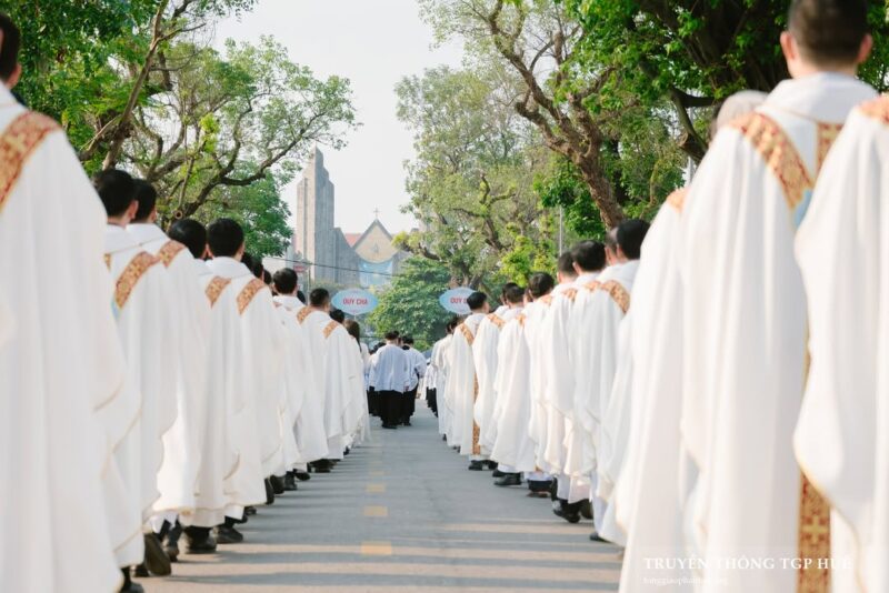 fb-356526171666570_987638470025347